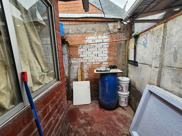 SE VENDE CASA EN AV. CUATRO PONIENTE CON RINCONADA, MAIPÚ