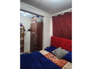 SE VENDE CASA EN AV. CUATRO PONIENTE CON RINCONADA, MAIPÚ
