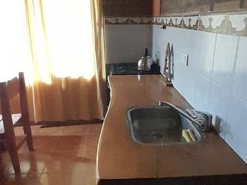 Complejo de 3 casas en Terreno de 1.235m2 - El Bolson - Sobre calle San Martin - Barrio lujan