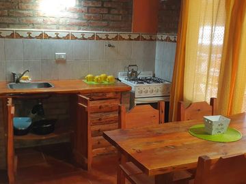 Complejo de 3 casas en Terreno de 1.235m2 - El Bolson - Sobre calle San Martin - Barrio lujan
