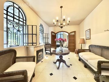 CASA VENTA VICENTE LOPEZ 4 AMB JARDIN PILETA   2 LOCALES COMERCIALES