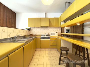 CASA VENTA VICENTE LOPEZ 4 AMB JARDIN PILETA   2 LOCALES COMERCIALES