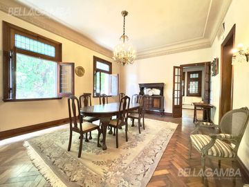 CASA VENTA VICENTE LOPEZ 4 AMB JARDIN PILETA   2 LOCALES COMERCIALES