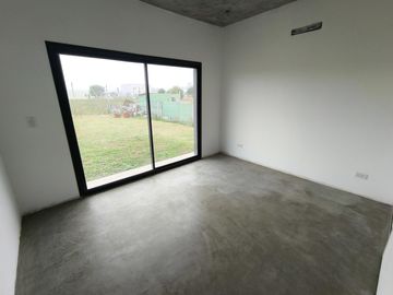 VENTA CASA AREA 1 SAN SEBASTIAN 3 AMBIENTES