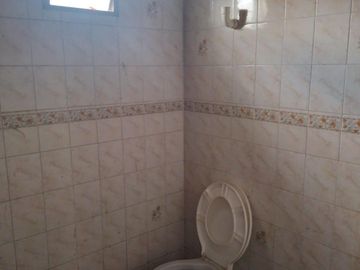 Casa en venta - 4 Dormitorios 4 Baños - 400mts2 - Ezeiza
