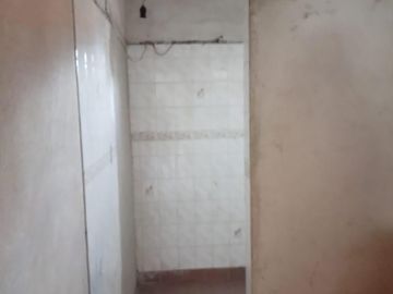 Casa en venta - 4 Dormitorios 4 Baños - 400mts2 - Ezeiza