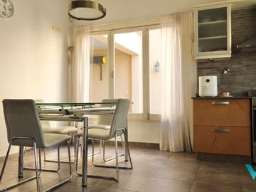 Casa en venta exclusiva zona Ituzaingó norte, 5 ambientes quincho y piscina.