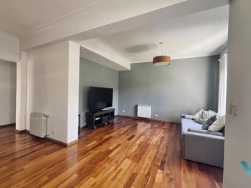 Casa en venta exclusiva zona Ituzaingó norte, 5 ambientes quincho y piscina.