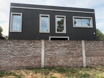 Casa de cuatro ambientes  en pilar