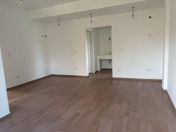Casa de cuatro ambientes  en pilar