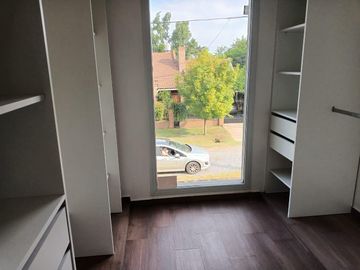 Casa de cuatro ambientes  en pilar