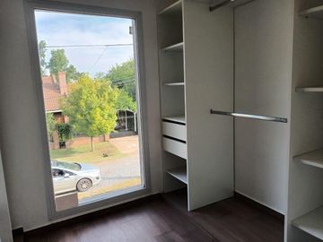 Casa de cuatro ambientes  en pilar