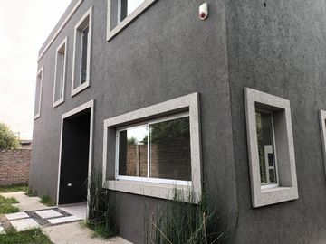 Casa de cuatro ambientes  en pilar