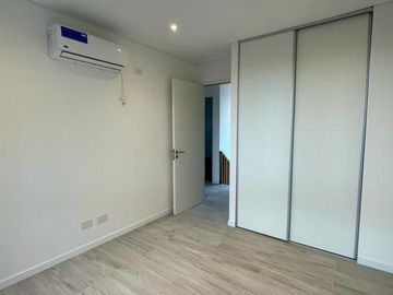Club Privado Loma Verde,colectora Oeste Ramal Escobar, RN9 Km 56.5