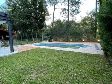 Club Privado Loma Verde,colectora Oeste Ramal Escobar, RN9 Km 56.5