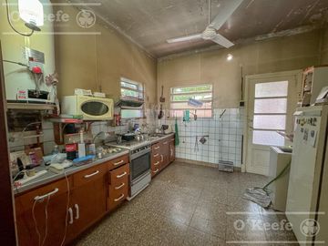 PH en Venta de 3 ambientes en Bernal Centro.