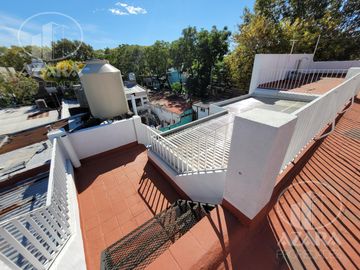 PH 4 ambiente  con patio y terraza en San Isidro