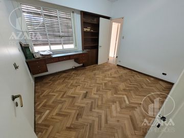 PH 4 ambiente  con patio y terraza en San Isidro