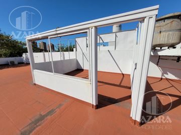 PH 4 ambiente  con patio y terraza en San Isidro
