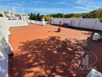 PH 4 ambiente  con patio y terraza en San Isidro