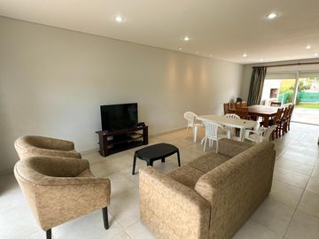 Casa en Barrio Privado el Dorado