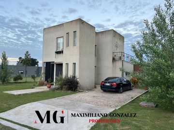 Casa venta y alquiler Santo Domingo Esteban Echeverría