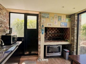 Casa en Venta - 3 ambientes con piscina en Barrio Privado Arenas del Sur