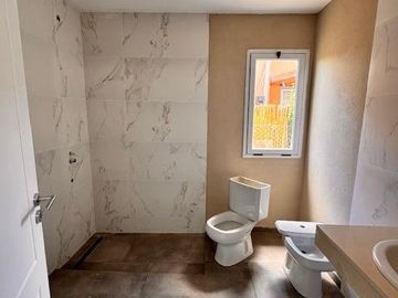 Casa en San Ramon, Pilar del este
