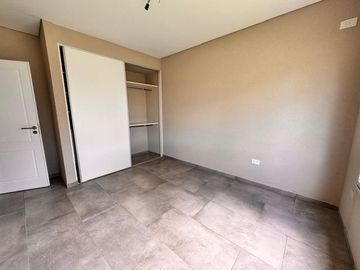 Casa en San Ramon, Pilar del este