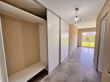 Casa en San Ramon, Pilar del este