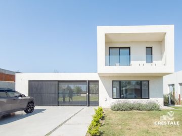 Casa 3 dormitorios en venta - La Rinconada Club de Campo