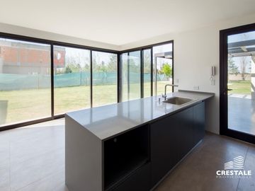 Casa 3 dormitorios en venta - La Rinconada Club de Campo