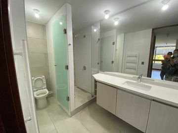DUPLEX EN TRAPENSES-COLEGIO EVEREST - JARDIN