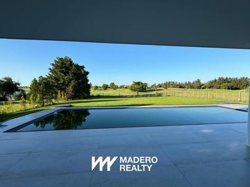 Casa en El Golf - 10 ambientes