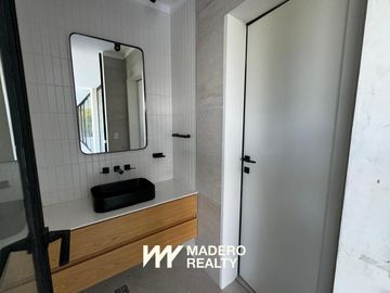 Casa en El Golf - 10 ambientes