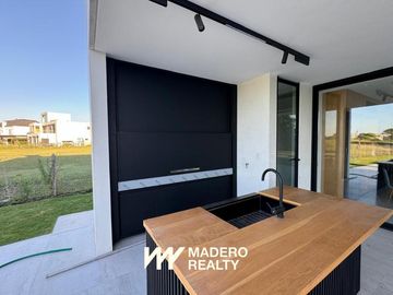 Casa en El Golf - 10 ambientes