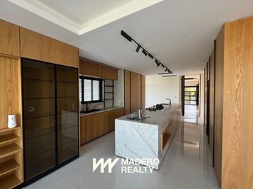 Casa en El Golf - 10 ambientes