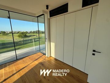 Casa en El Golf - 10 ambientes