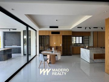 Casa en El Golf - 10 ambientes