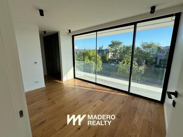 Casa en El Golf - 10 ambientes