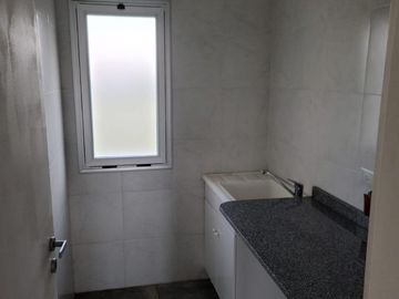Casa en venta - 4 Dormitorios 3 Baños - Cochera - 858Mts2 - Tigre