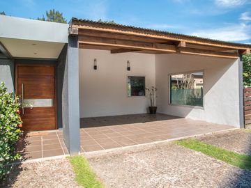 Hermosa casa en Country Aldea Tenis