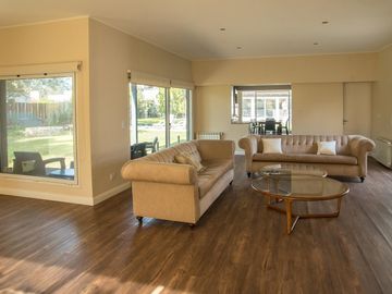Hermosa casa en Country Aldea Tenis