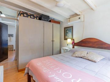 Casa Quinta en Gonnet con quincho, parque y pileta - 486 esq. 23