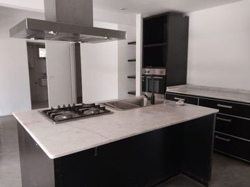 Casa en venta Barrio El recodo Bajada tortugas norte, lote central apto credito