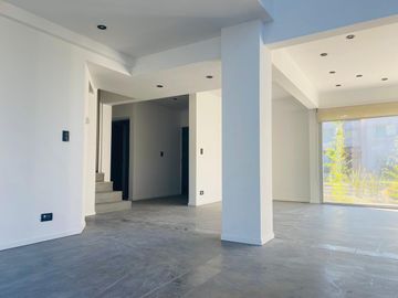 Casa en venta Barrio El recodo Bajada tortugas norte, lote central apto credito