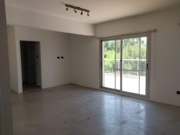Casa en venta Barrio El recodo Bajada tortugas norte, lote central apto credito
