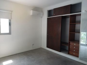 Casa en venta Barrio El recodo Bajada tortugas norte, lote central apto credito