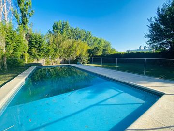Casa en venta Barrio El recodo Bajada tortugas norte, lote central apto credito