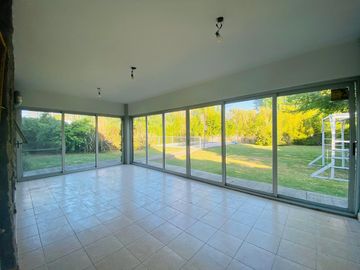 Casa en venta Barrio El recodo Bajada tortugas norte, lote central apto credito